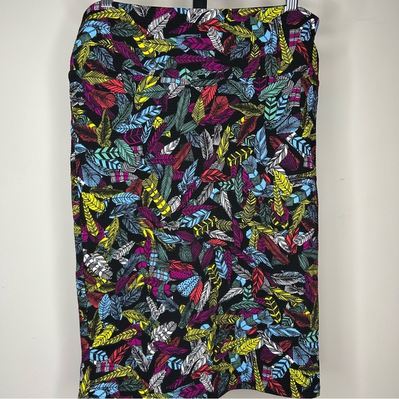 LuLaRoe M(10-12)Cassie‎ Pencil- lightweight, stretchy, knee length nwot - Picture 1 of 2